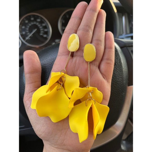 Yellow earrings flower petal acrylic yellow earrings , yellow rose petal earring - Picture 5 of 7